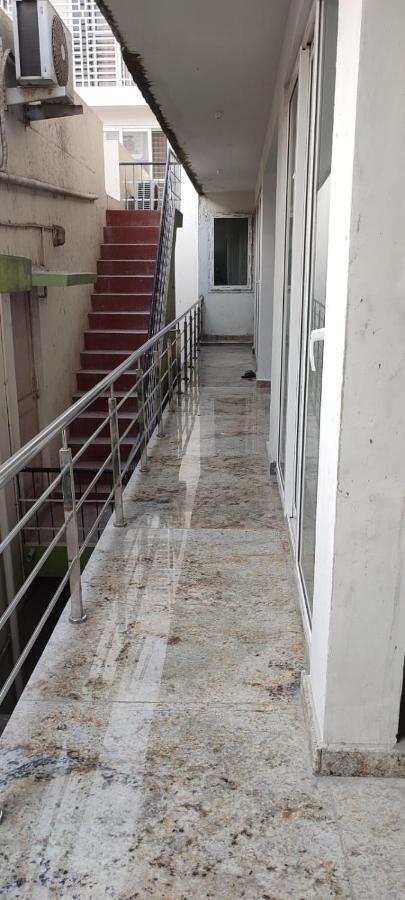 Rvr Abode -Private Rooms Bangalore Exterior foto
