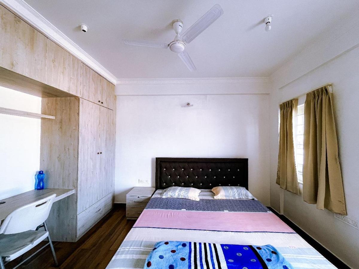 Rvr Abode -Private Rooms Bangalore Exterior foto